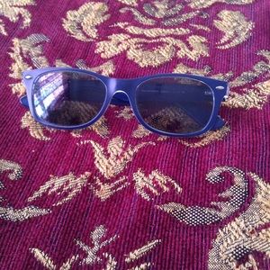 🔥 Rare Color Ray Bans sunglasses